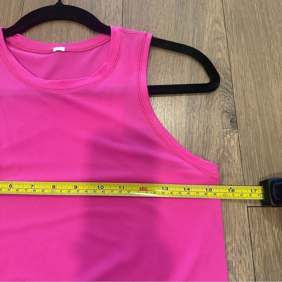 Lululemon Women’s Sculpt Tank Top Hot Pink Size 2 Athletic Workout - Picture 4 of 5